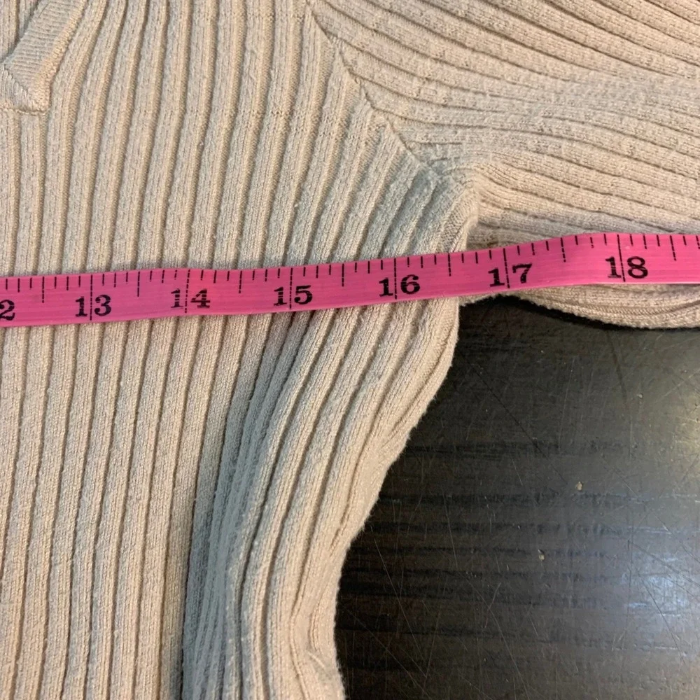 Abercrombie Fitch Ribbed Square Neck Crop Cardigan Beige Button Up Womens Medium